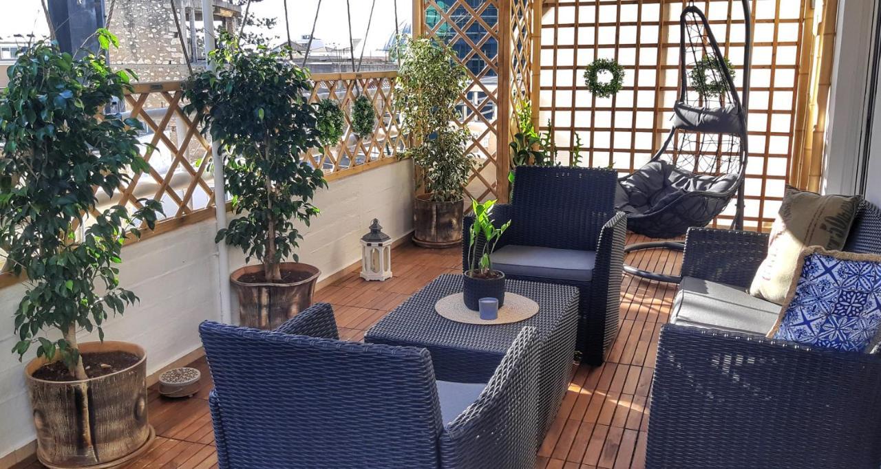 Ρetipe Penthouse Apartment With Spacious Balcony In Heraklion Center Dış mekan fotoğraf